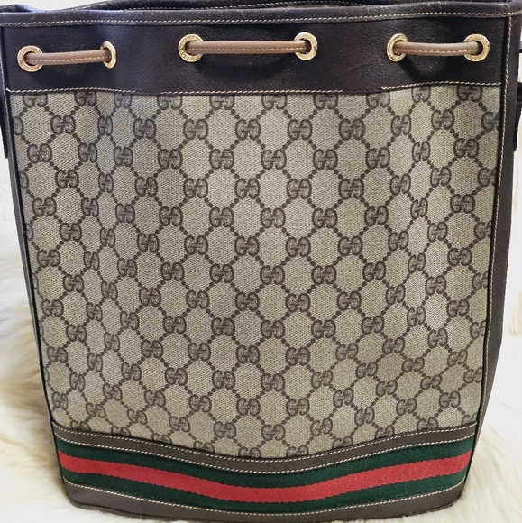 ❣️Gucci GG Supreme Web Sherry Line Bucket Bag❣️ - Picture 2 of 16
